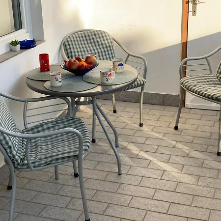 Ante Apartment