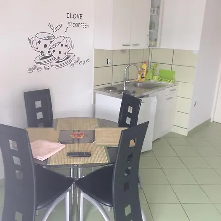 Apartment Ante